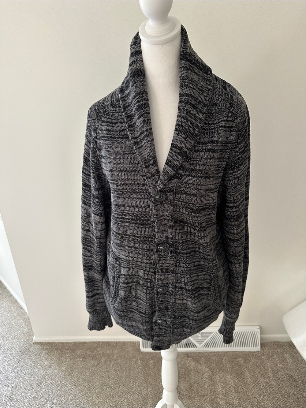 American Rag Men's Shawl Collar Button Cardigan in Charcoal Gray size M